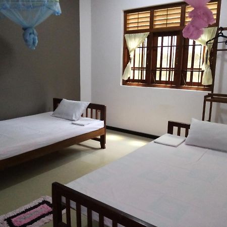 Sunny Side 89 Otel Galle Dış mekan fotoğraf